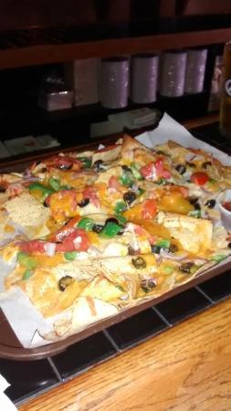 The Hood Bar & Pizza